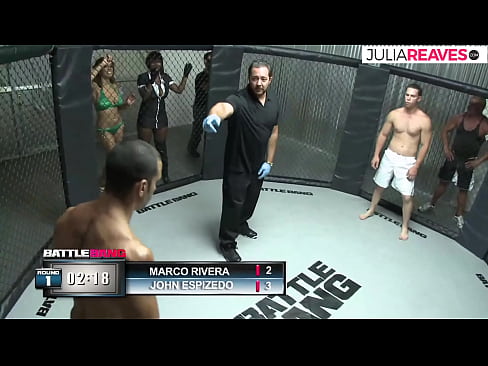 ❤️ Ultimate Fighter es folla a una noia número just després d'una baralla al ring ️❌ Porno rus a nosaltres ❌️
